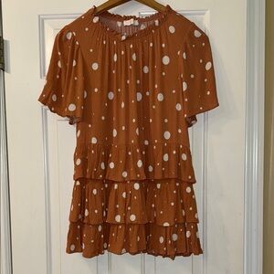 Flutter Sleeve Tiered Blouse